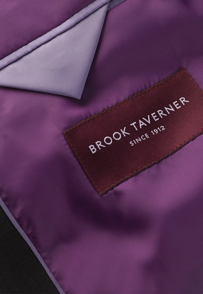 https://www.brooktaverner.com/media/catalog/product/o/n/one-collection-interior.jpg